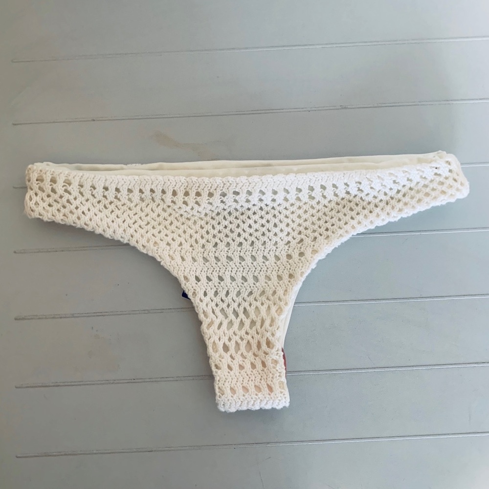 NWT Brandy Melville Crochet Knit Bikini Shorts